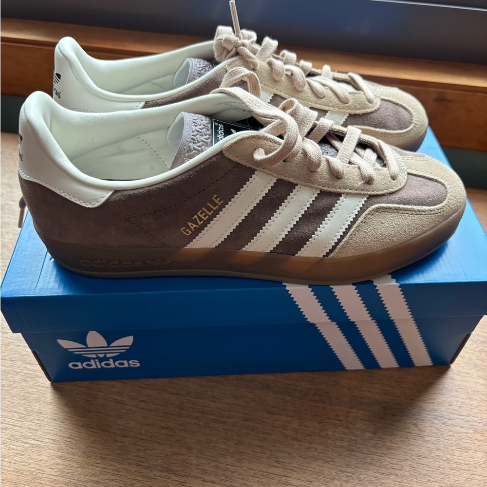 Adidas Gazelle Men's Shoes - Brown and White